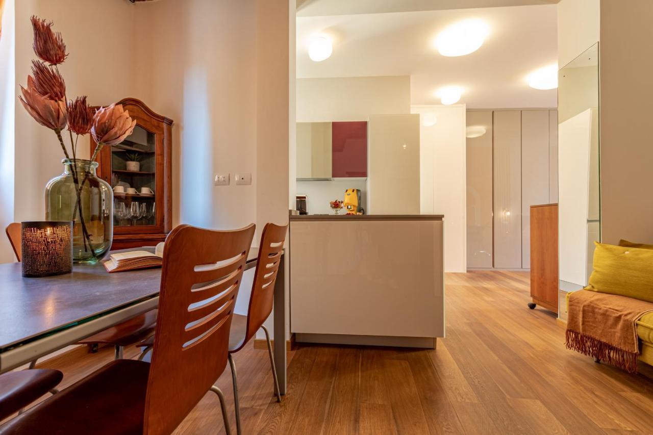 Emma - Lovely Suite In Trastevere Rome Buitenkant foto