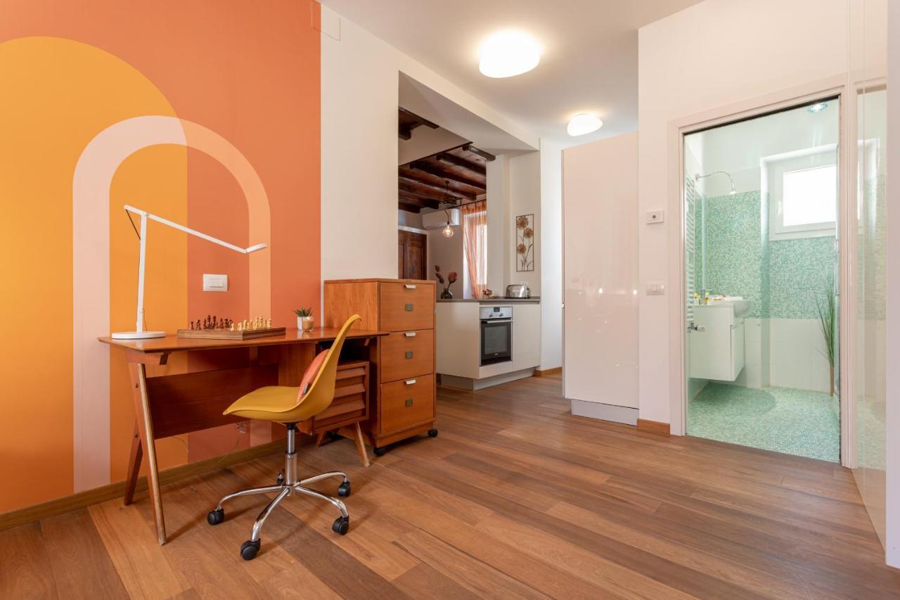 Emma - Lovely Suite In Trastevere Rome Buitenkant foto